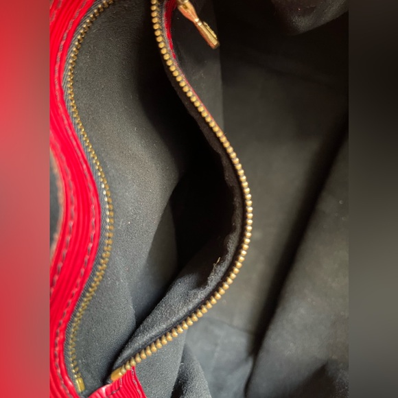 Louis Vuitton PM Noe Shoulder Bag - Picture 14 of 15